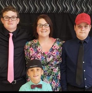 Meet your Posher, Renee